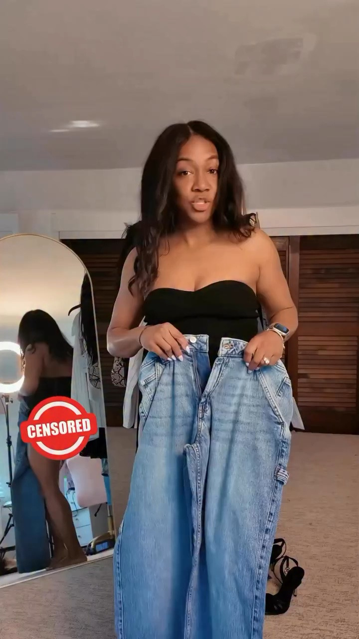 Content creation is not always glamorous. 😭

I was so excited to show you these @walmart barrel crease jeans that I set up in front of the mirror like a whole professional and proceeded to film myself filming myself. Content creation 101: do NOT do that.

We got there eventually.

I work my buns 🍑😆off to bring you this content. The least you can do is come follow me over on LTK and help a sister out by making qualifying purchases on the items you love. 😆

It genuinely makes a difference and I genuinely appreciate it. 💖

Link in bio. See you over there. 👇🏾
#ContentCreation #BlooperReel #WalmartFashion #ScoopxDWP #DevilWearsPrada