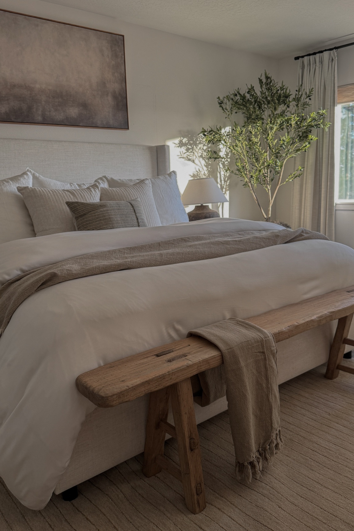 It’s no surprise this is my top-selling bed - this Wayfair bed has been a favorite for so many of
you, and I totally get why. This is such a staple in my bedroom and helps to create a cozy
environment. I’ve had it for a while now, and I still love it just as much as the day I got it!

@Wayfair #wayfair #wayfairpartner

#LTKHome