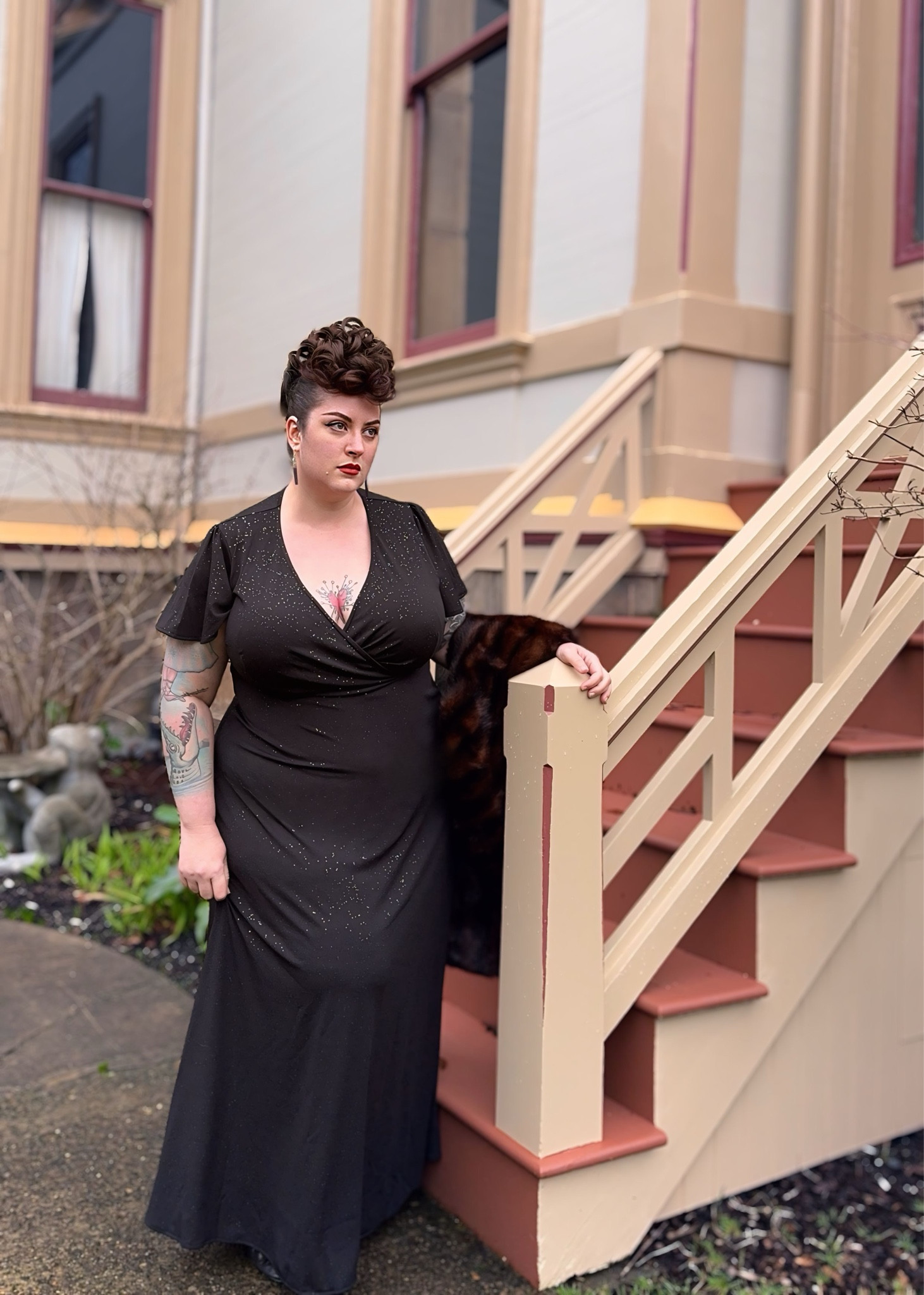 Black glitter gown 

#LTKOver40 #LTKFindsUnder100 #LTKPlusSize