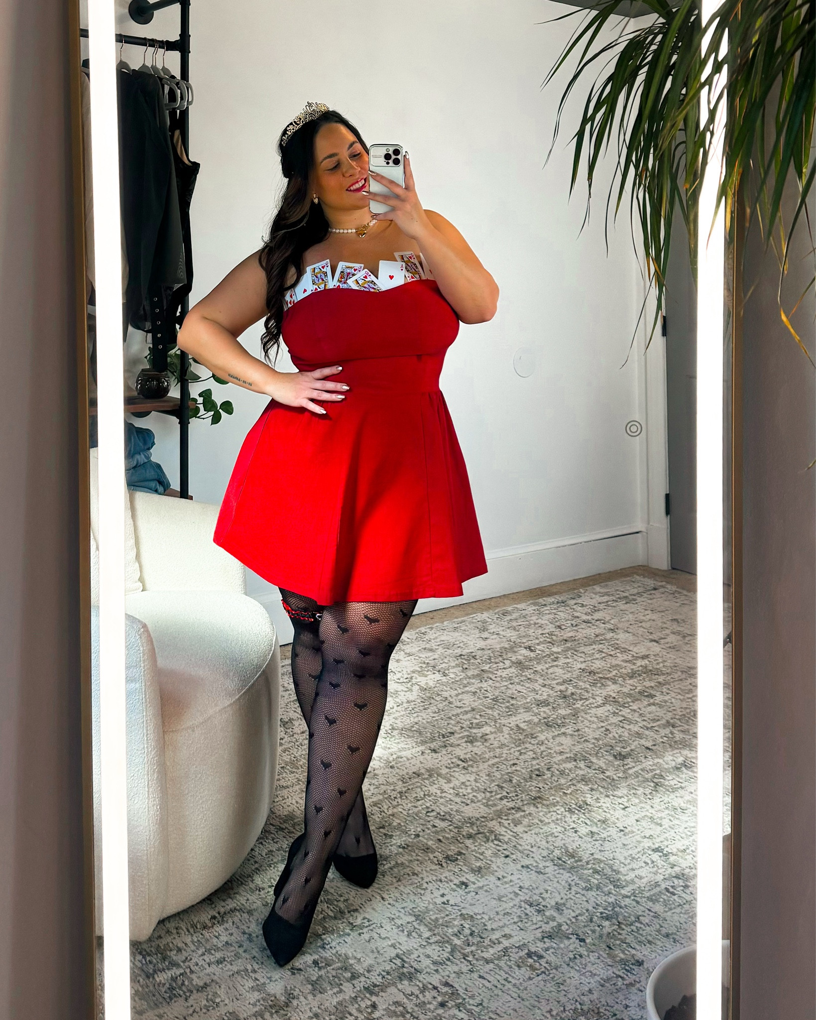 LAST MINUTS HALLOWEEN OUTFIT IDEAS! 

Queen of hearts 

Devil / demon 

#LTKHalloween