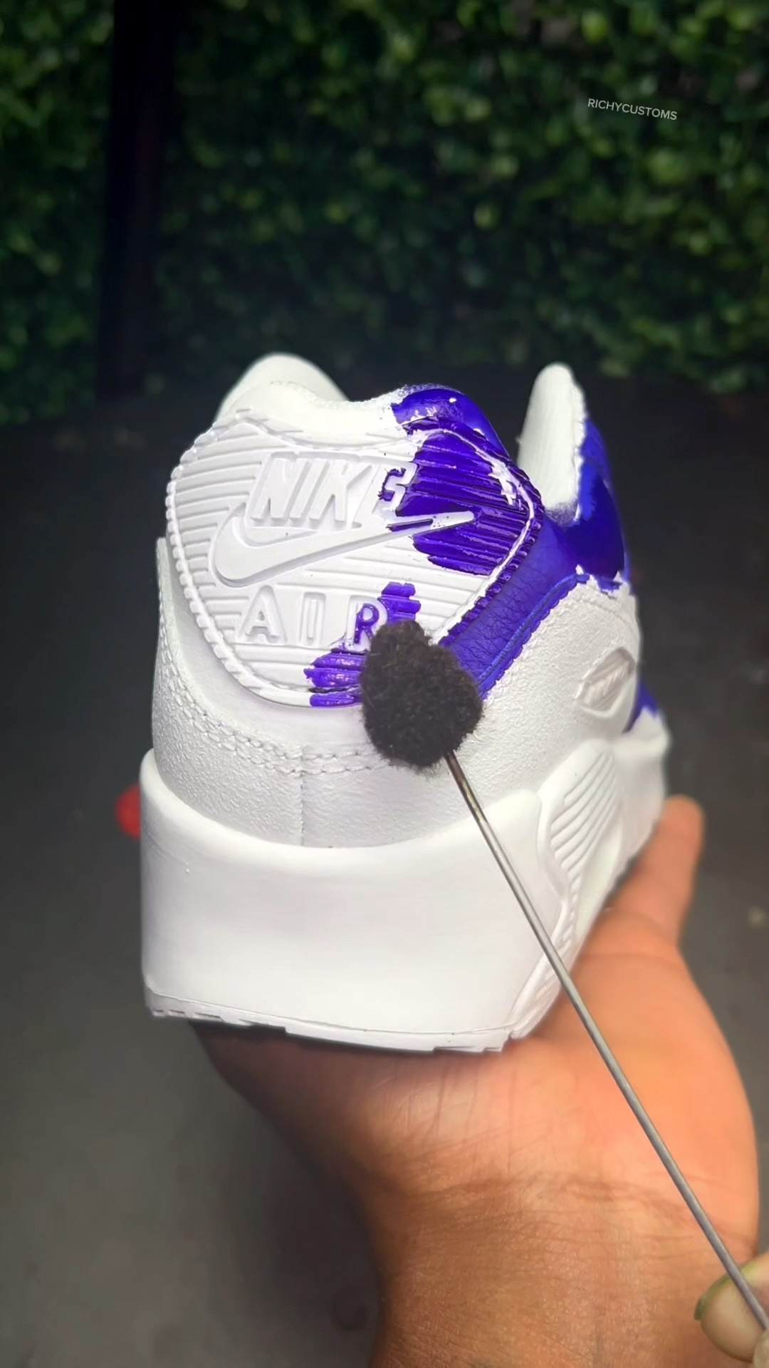 Change the color of your sneakers instantly with this #DYE
#sneakers #craft #diy #angelus

#LTKspring #LTKspringtrends #LTKActive