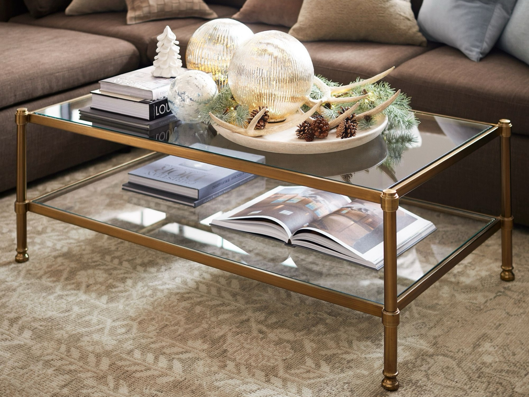 Love a classic style but want a fresh, updated look with clean lines and an open feeling? The Everson Glass Coffee Table is the perfect answer! Check out this Pottery Barn find.