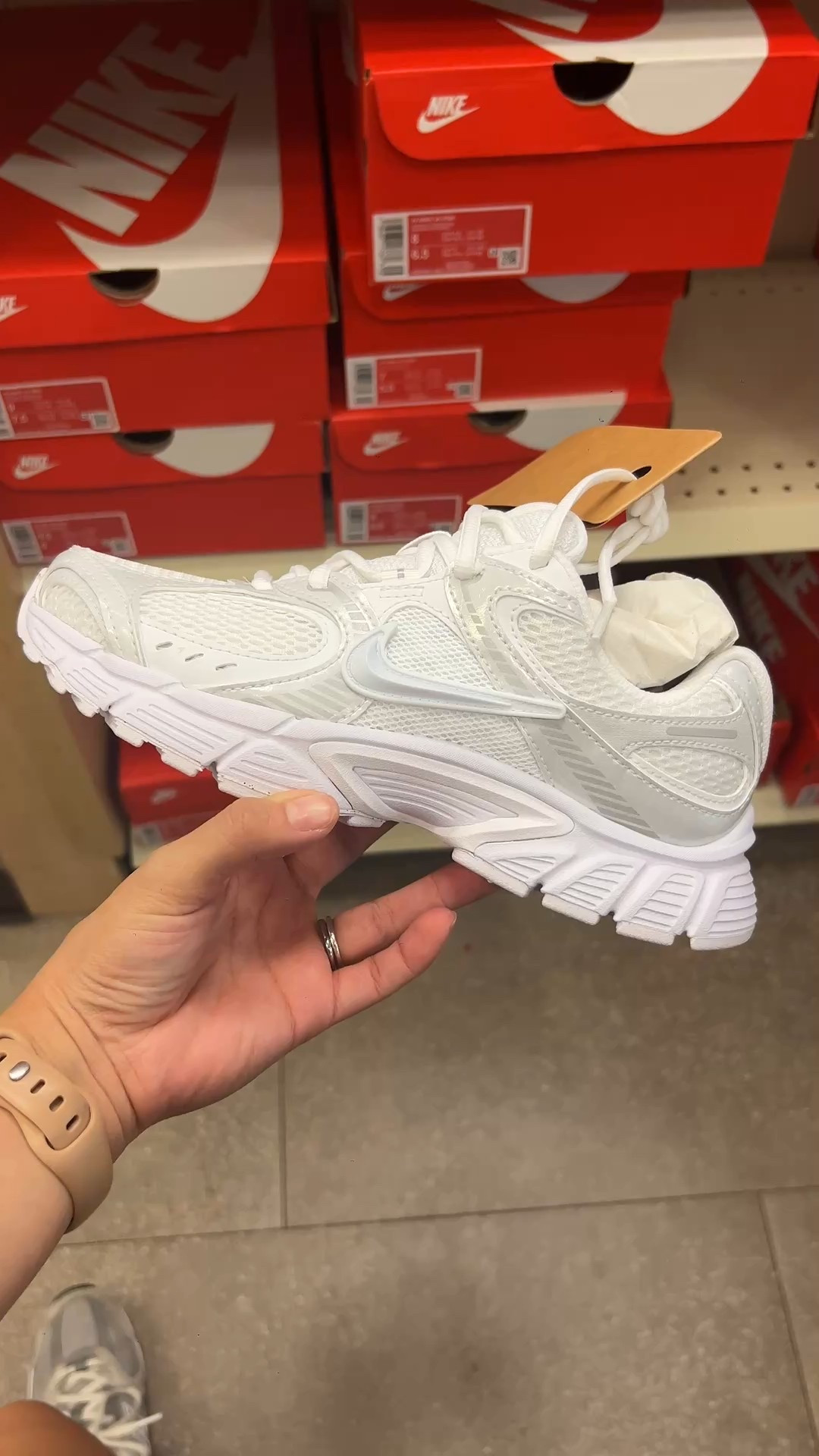 Nike V5 RNR sneakers are my new go-to for errands, workouts, and daily mom life. So comfortable and super sleek. Shop the exact pair on my LTK! #sneakerfinds

#LTKfitnessgoals #LTKActive #LTKSaleAlert
