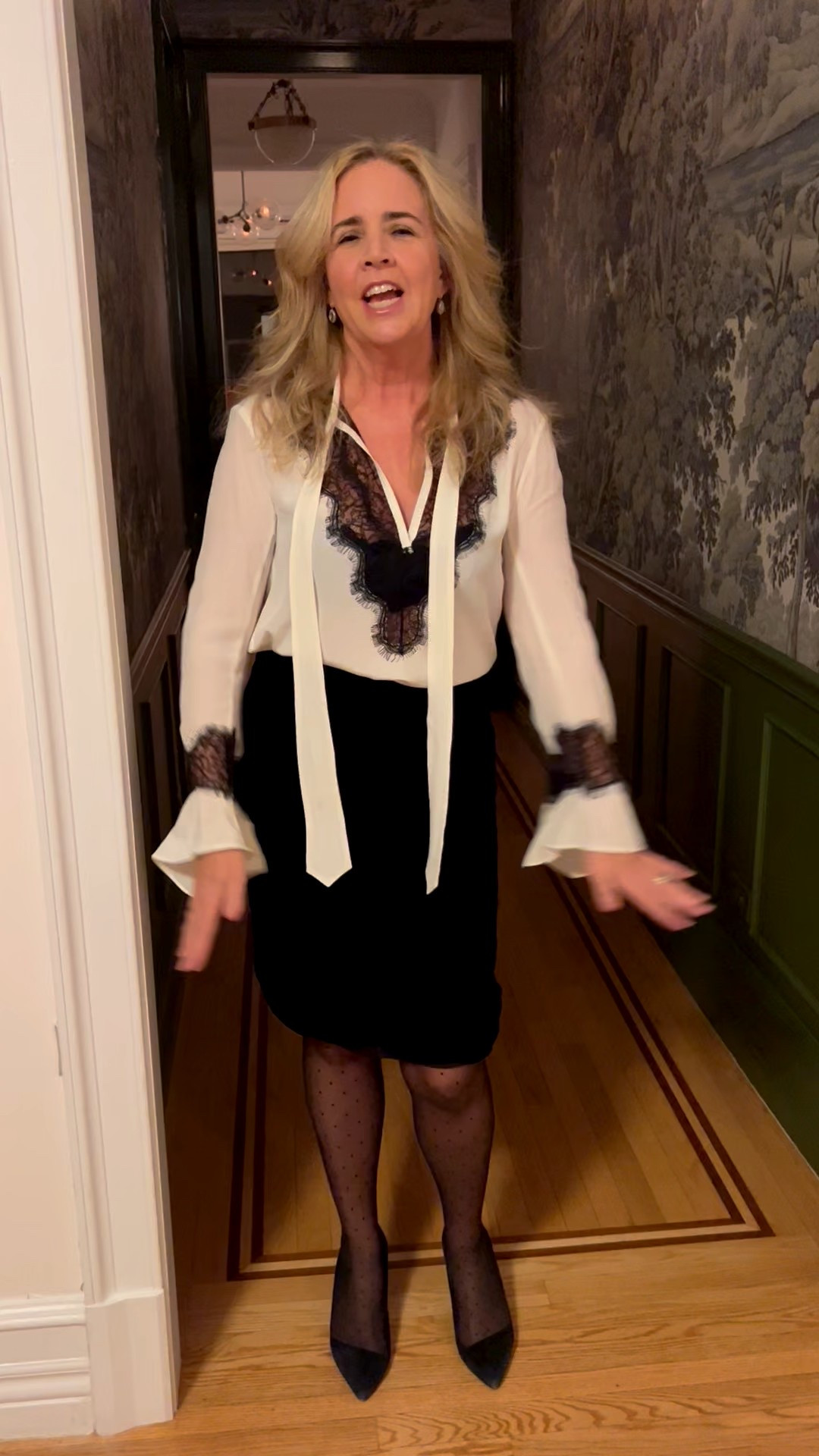 Shop my art party look - lace and velvet for holiday 

#LTKHoliday #LTKStyleTip #LTKOver40