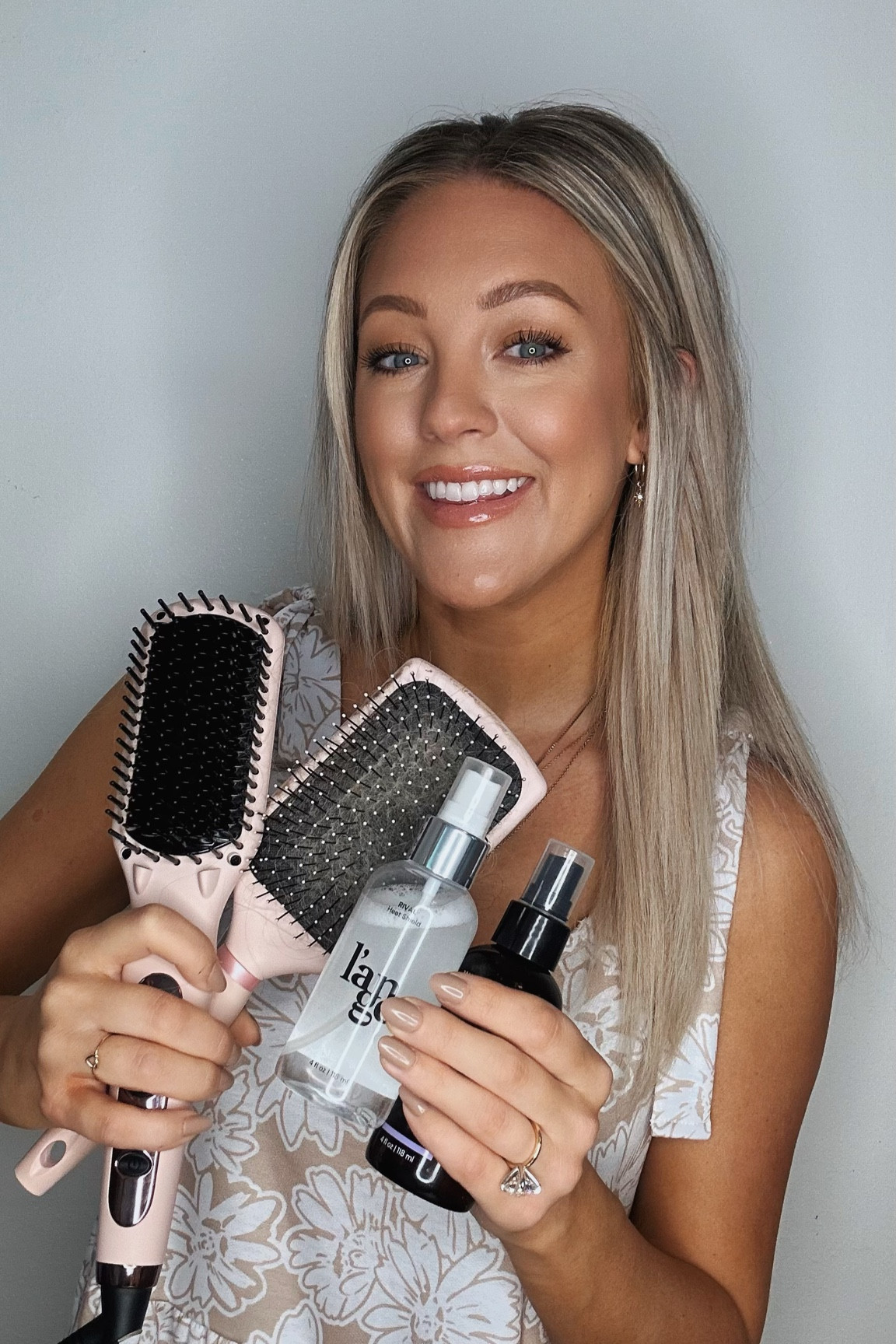 Obsessed with the straightening brush! Easy styling & straighten with ease. Code: MOM for up to 70% off 

#LTKBeauty #LTKSaleAlert