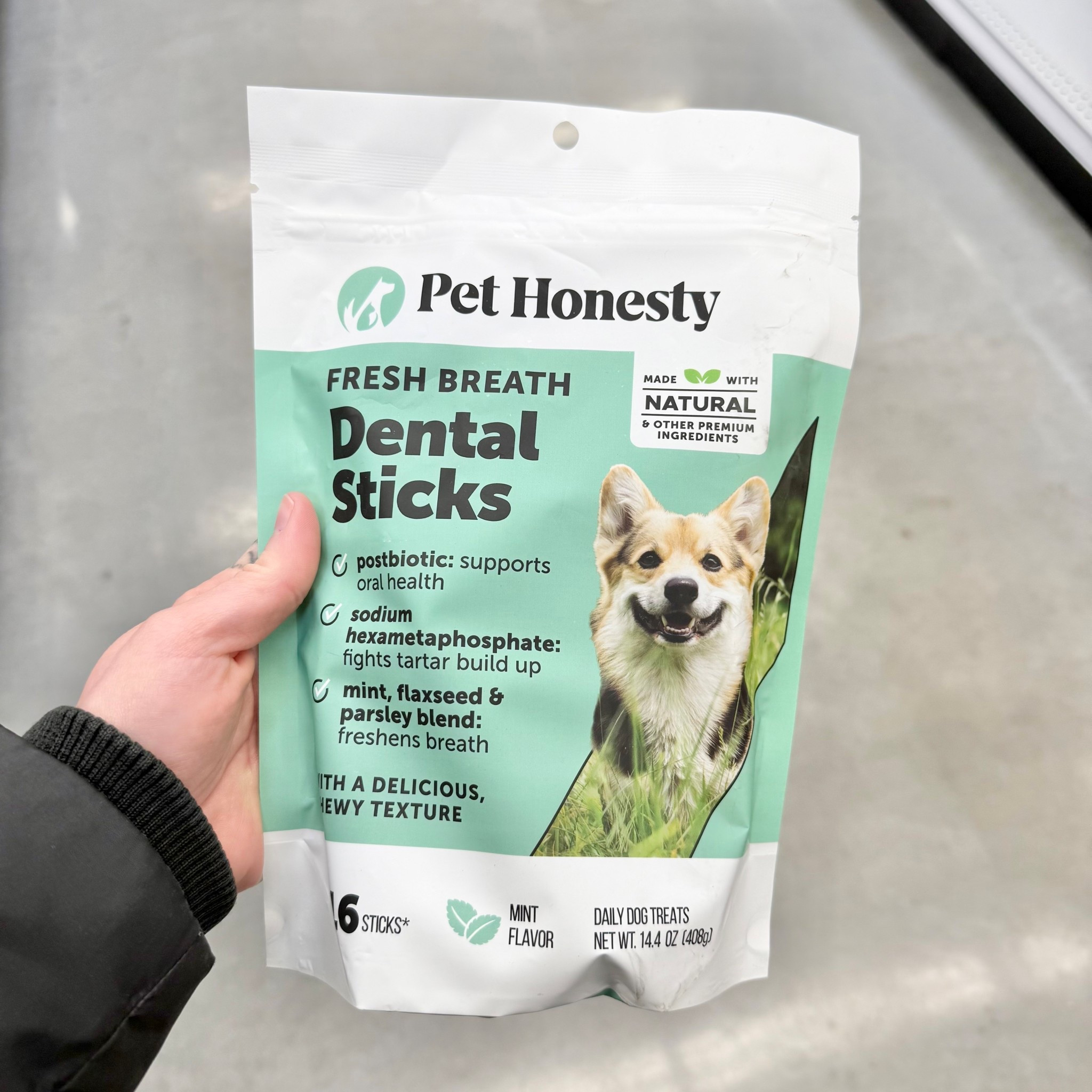 @pethonesty 
Mint Flavor Fresh Breath 
Dental Sticks - 16CT
$20.99

Target Circle: Buy one, get one 40% off select Pet Honesty Products. 

#LTKSaleAlert