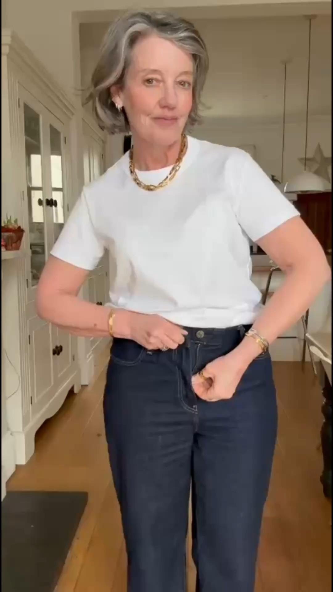 Outfit of the Day 🧥
Trench coat size 12
Yellow sweater size medium 
Tee size large
Jeans size 28/31



Spring Dressing, Pastel Colour, Pastel Yellow, Adidas Trainers, White Tee, Woven Shopper Bag, Trench Coat 

#LTKspring #LTKjeans #LTKeurope