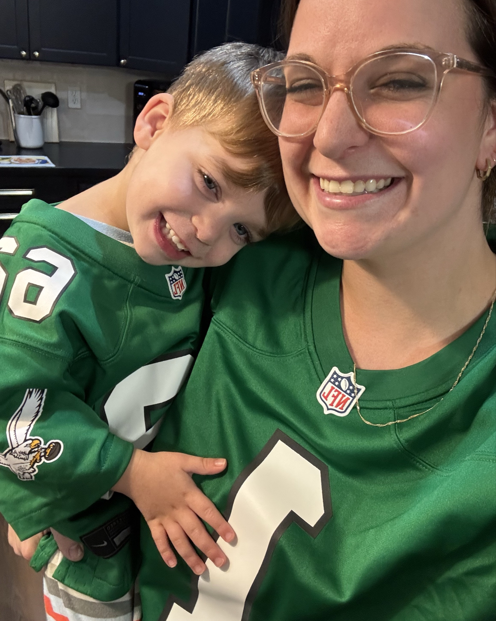 The Eagles won in the Super Bowl rematch on Sunday📣
GO BIRDS🦅🦅
I have my eye on a lot of this cute Eagles apparel👀 Shop NFL gear for all teams (and some niche Eagles stuff) from Abercrombie & Fitch, American Eagle, Old Navy, and more!

#GoBirds #NFL #GameDay #Sports #SportsFashion #NFLApparel #OldNavy #AmericanEagle #Abercrombie #Under100 #LTKFindsUnder100

#LTKFindsUnder100 #LTKSeasonal
