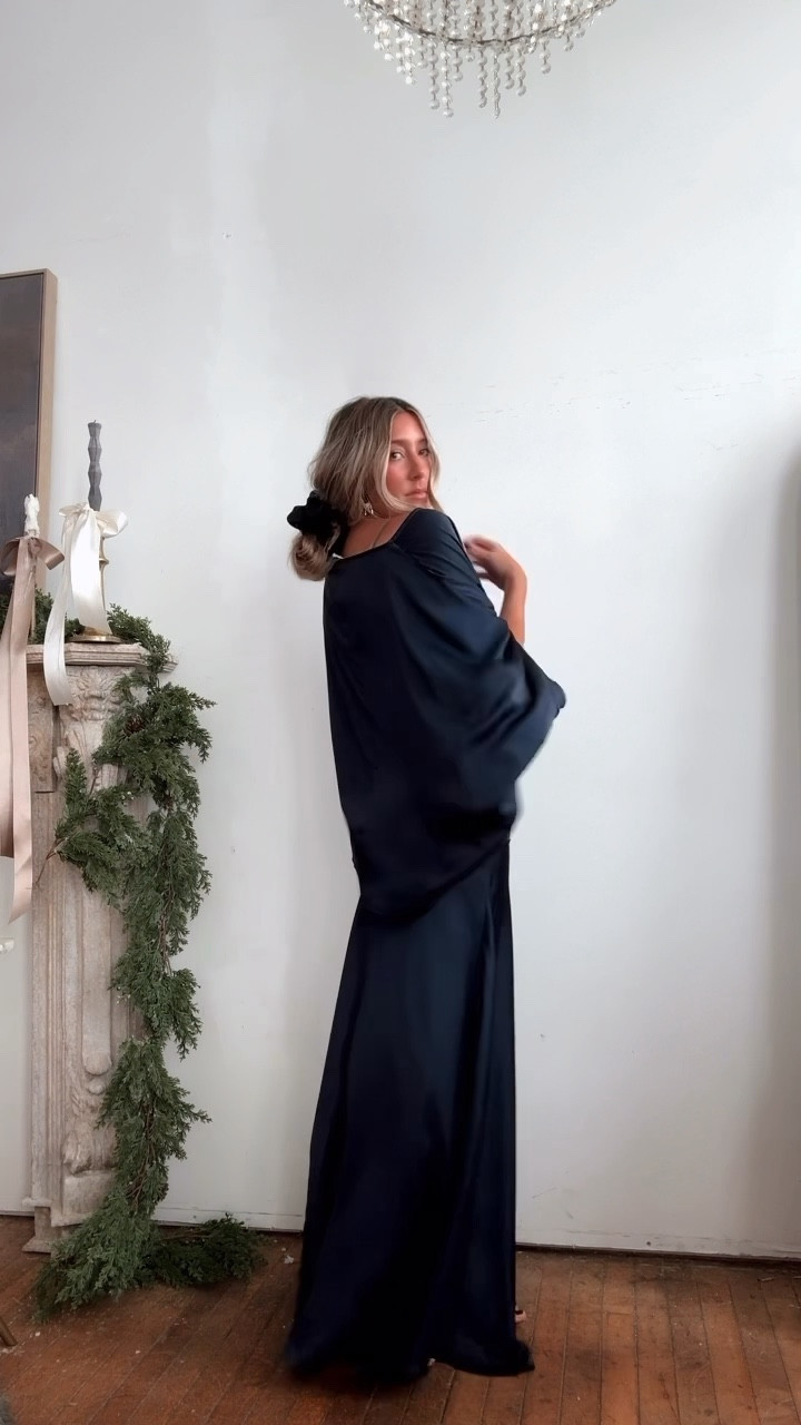 Some ways I like to style this satin set! Comment SHOP and I’ll DM everything — it’s all on sale right now! 

while it makes an elegant party outfit, you can also style the skirt with a tee or sweater, black pointed toe suede boots and a cool cropped boxy jacket for a more every day look! Linked those styling pieces too! 🤍

#LTKCyberWeek