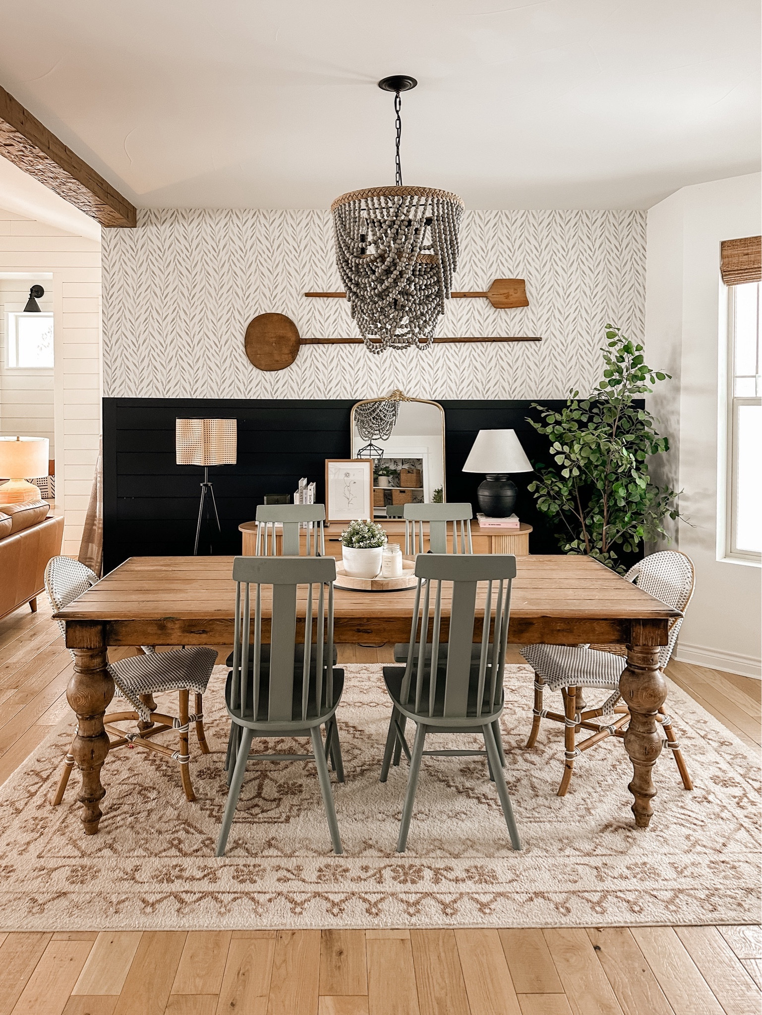Dinging room decor links. 


Area rug, table, lamps, Target style 
Follow @sarah.joy for more home decor ideas!! 

#LTKfindsunder100 #LTKhome #LTKsalealert