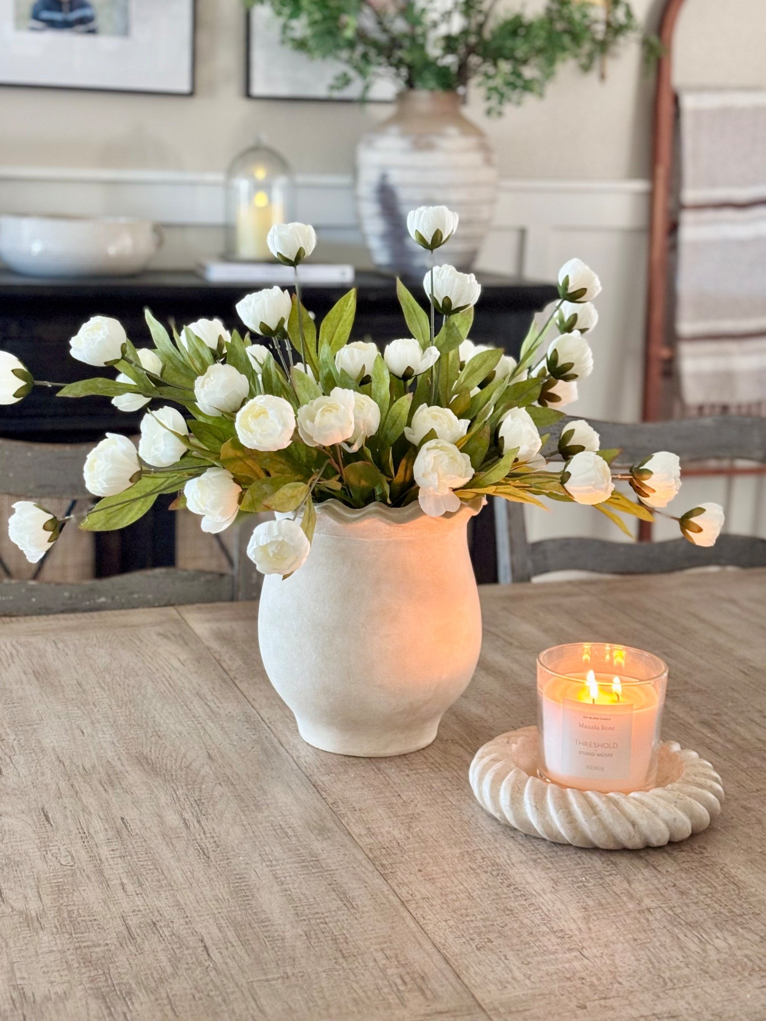 Still obsessed with the peonies stems from Amazon!  Comes in multiple colors!  I’m using 12 in this vase! 

#LTKHome