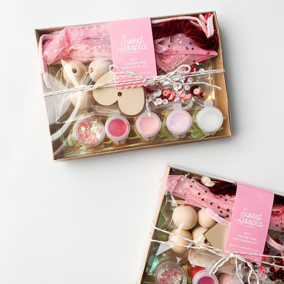 DIY Valentine Keychain Craft Kit | Etsy Canada | Etsy (CAD)