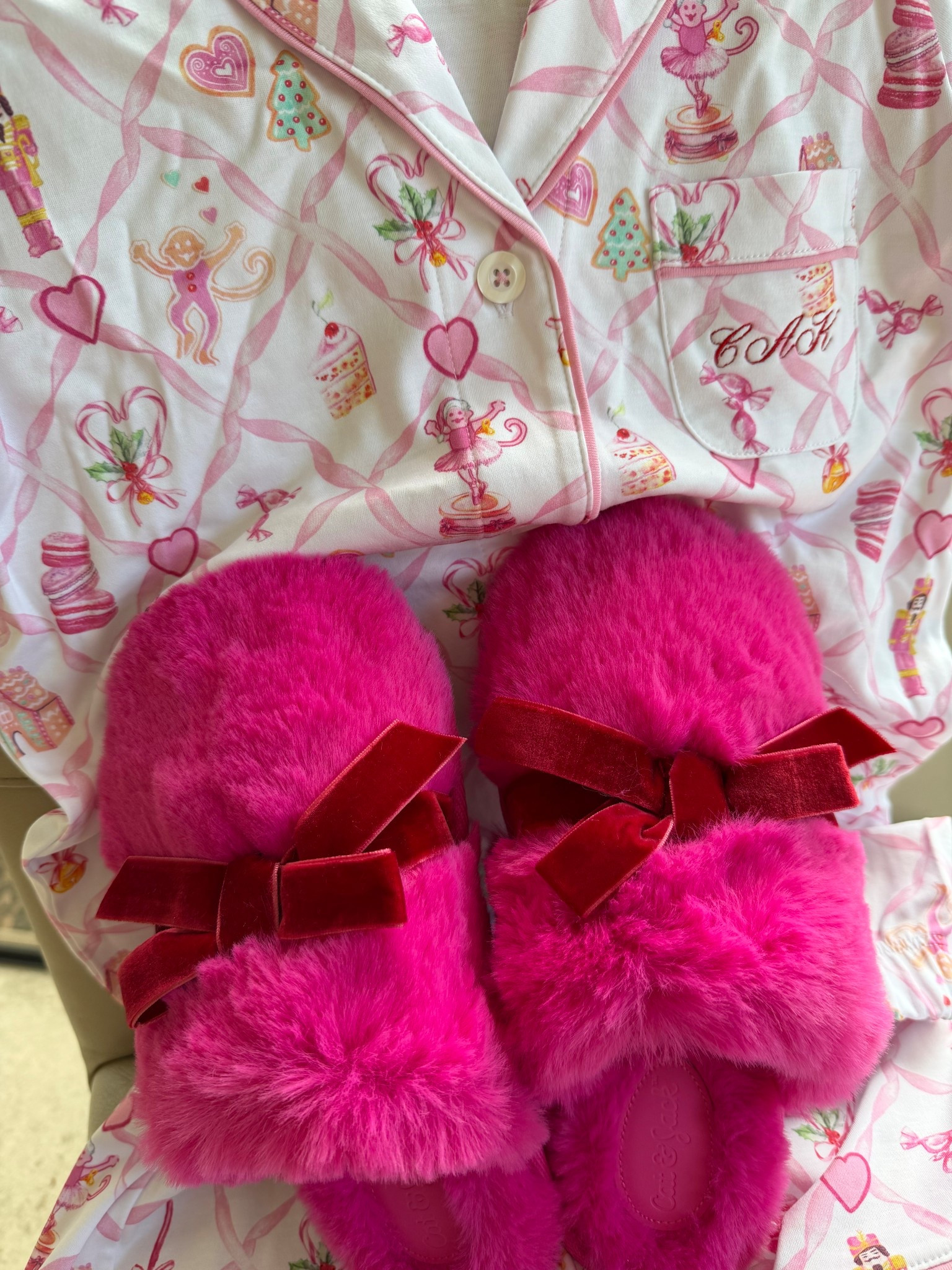 The cutest $10 gift for girls!

#LTKGiftGuide #LTKFindsUnder50 #LTKHoliday