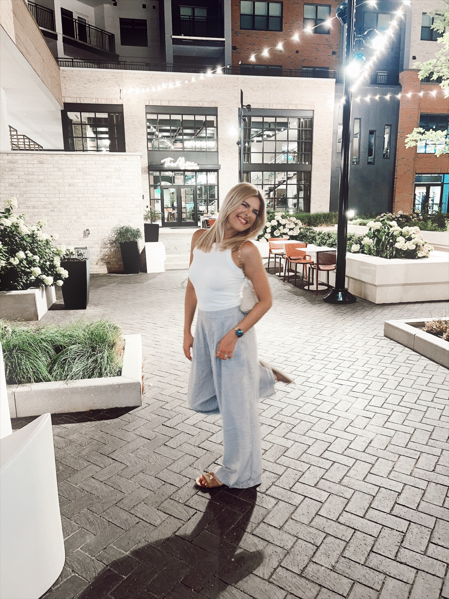 Summer fashion
Casual summer style

Wide leg linen pants
Staple white tank
Layering pieces




#LTKSummerSales #LTKFindsUnder50 #LTKStyleTip