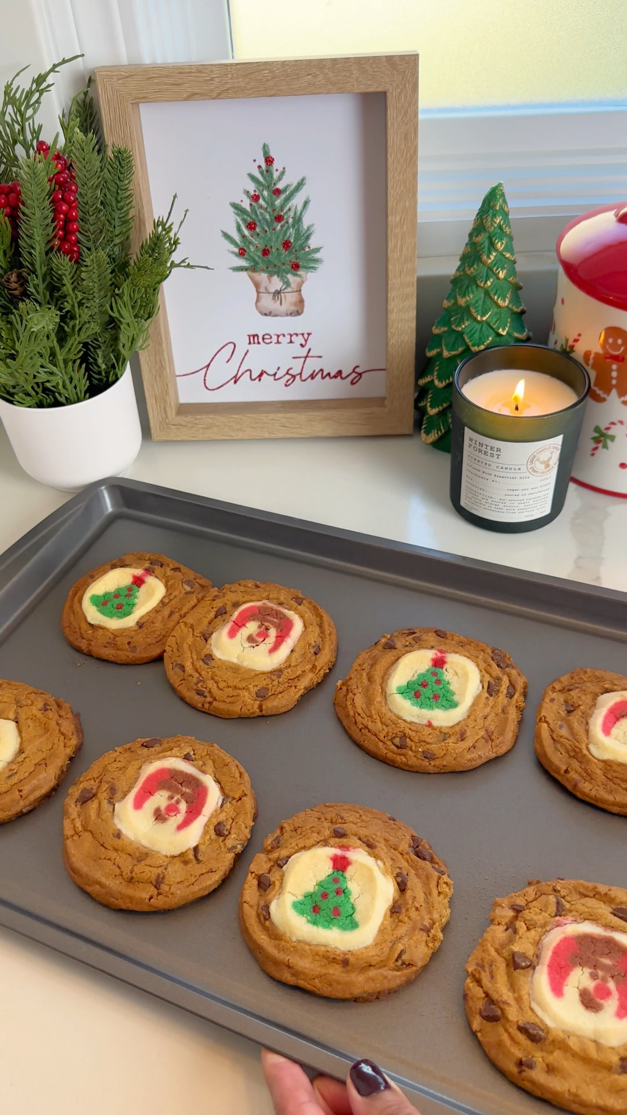 I’m obsessed with the viral Pillsbury Christmas cookies! They are so good! 

#LTKSaleAlert #LTKHoliday #LTKVideo