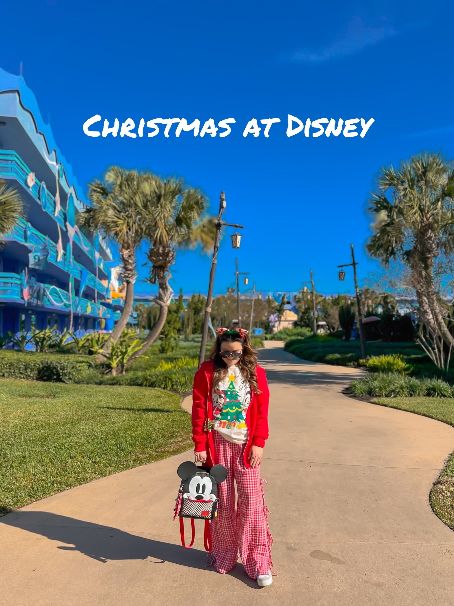 Christmas in Disney🎄❤️

#LTKHoliday #LTKootd #LTKSeasonal