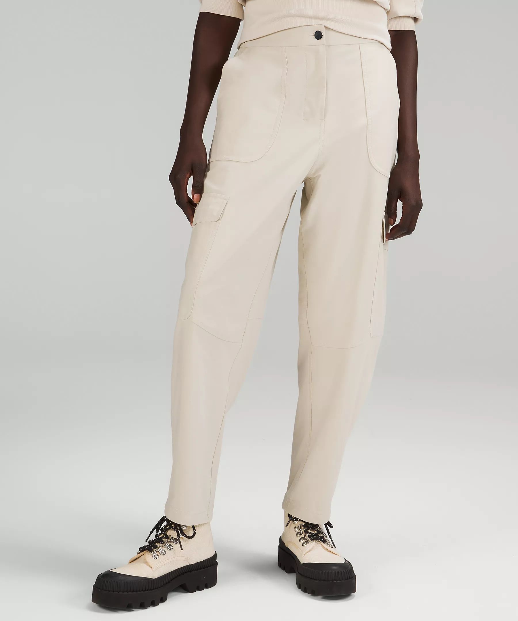 Light Utilitech Cargo Pocket High-Rise Pant | Women's Trousers | lululemon | Lululemon (US)