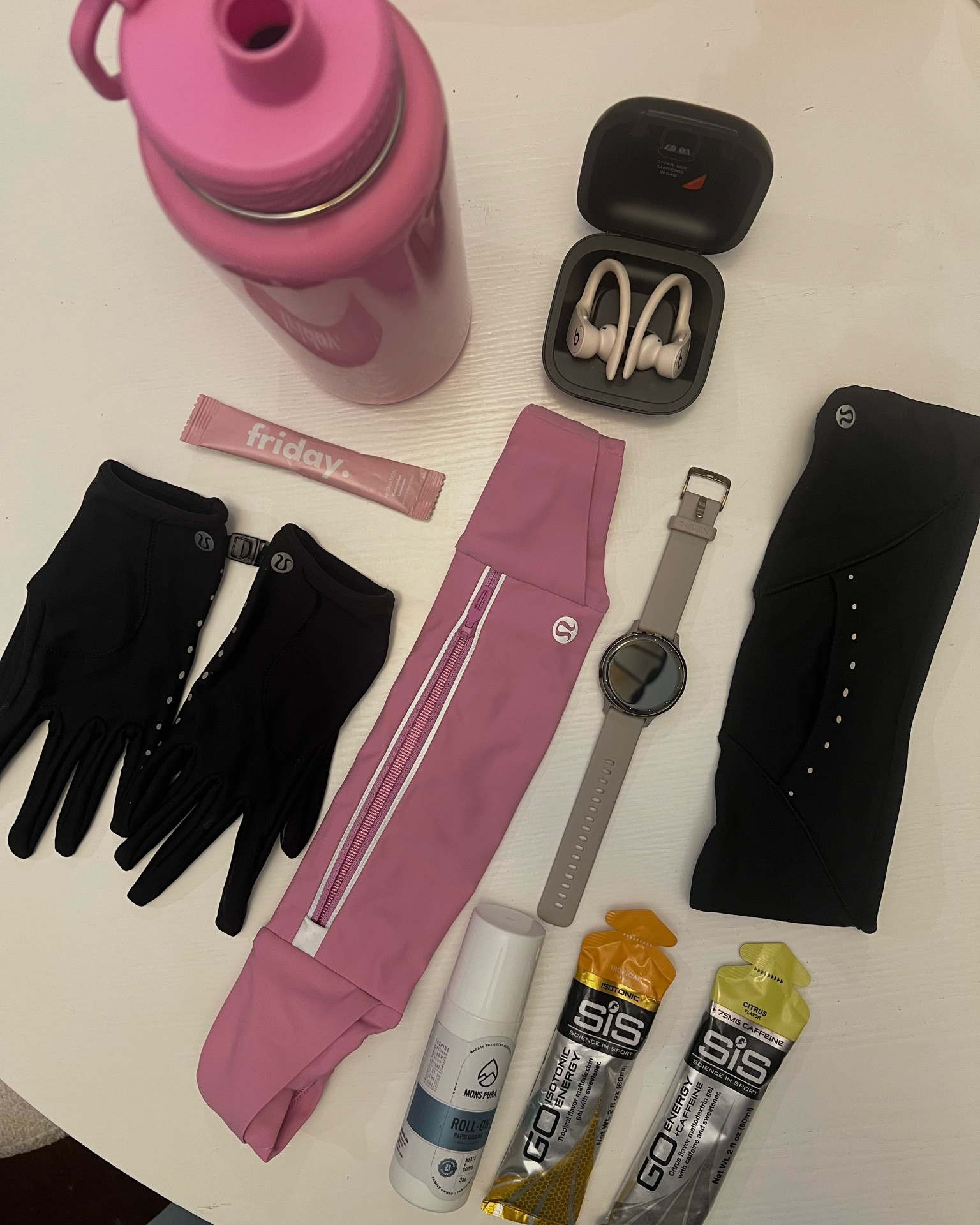 running essentials 🩷🏃🏻‍♀️

#LTKfindsunder50 #LTKMostLoved #LTKfitness