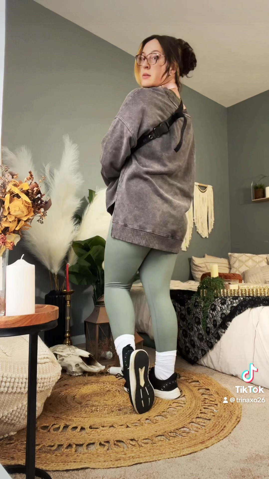 Accountability post and an #ootd 
I’m in my 30s and I swear it’s like i forgot how to dress myself. Or to care about what i look like outside of sweatpants and leggings. 

If youre the same, come with me on this journey of health and finding our style again! I’m ready. 

#momlife #gymmotivation #gymoutfit #fitcheck #findingmyself #workingonmyself #selfcare #mentalhealth #fitnessjourney #outfitsinspo 

#LTKActive #LTKTravel #LTKMidsize