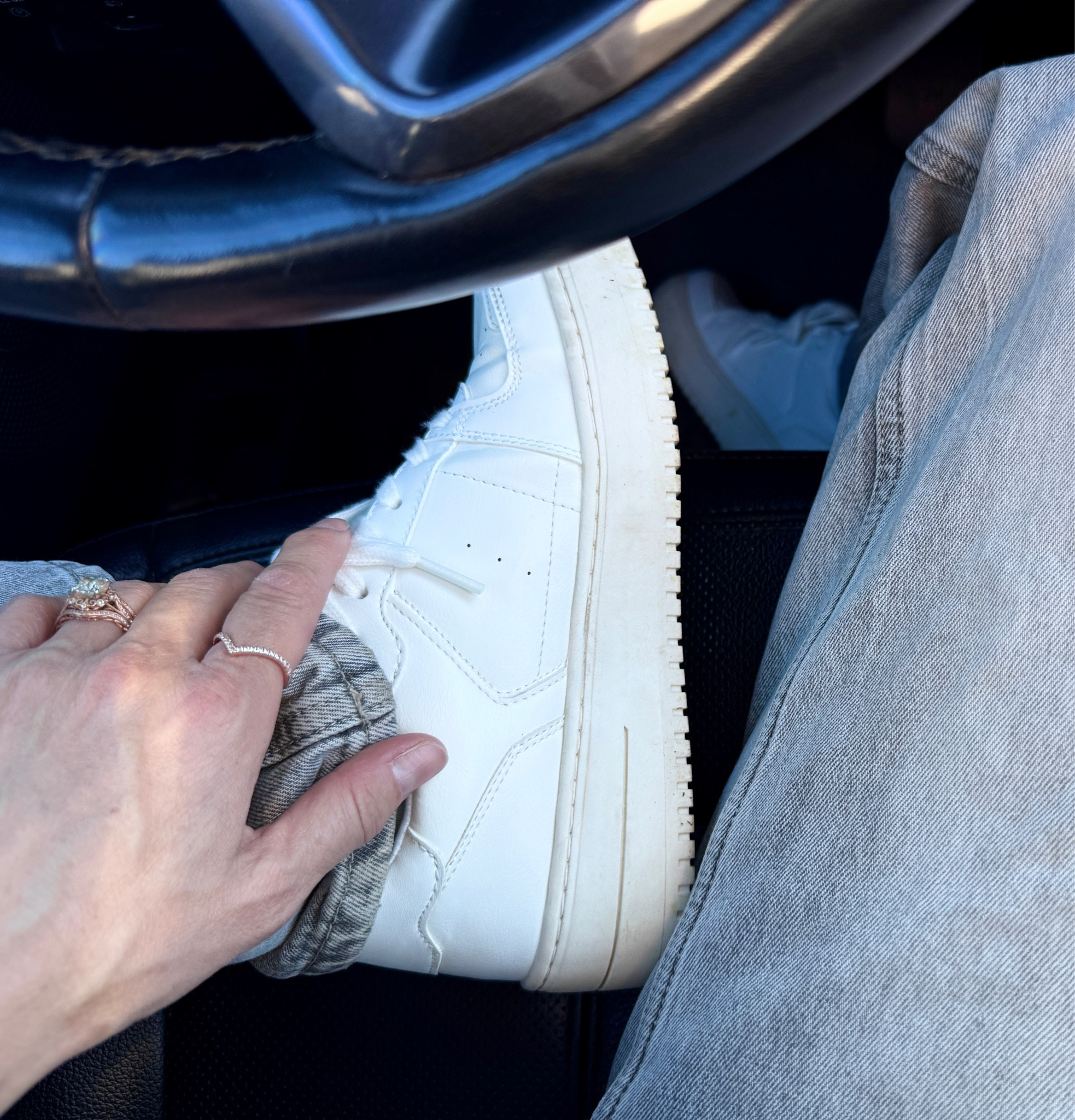 The Lola! So cute and $30!!🥳🤗🤩

#LTKFindsUnder50 #LTKActive #LTKStyleTip