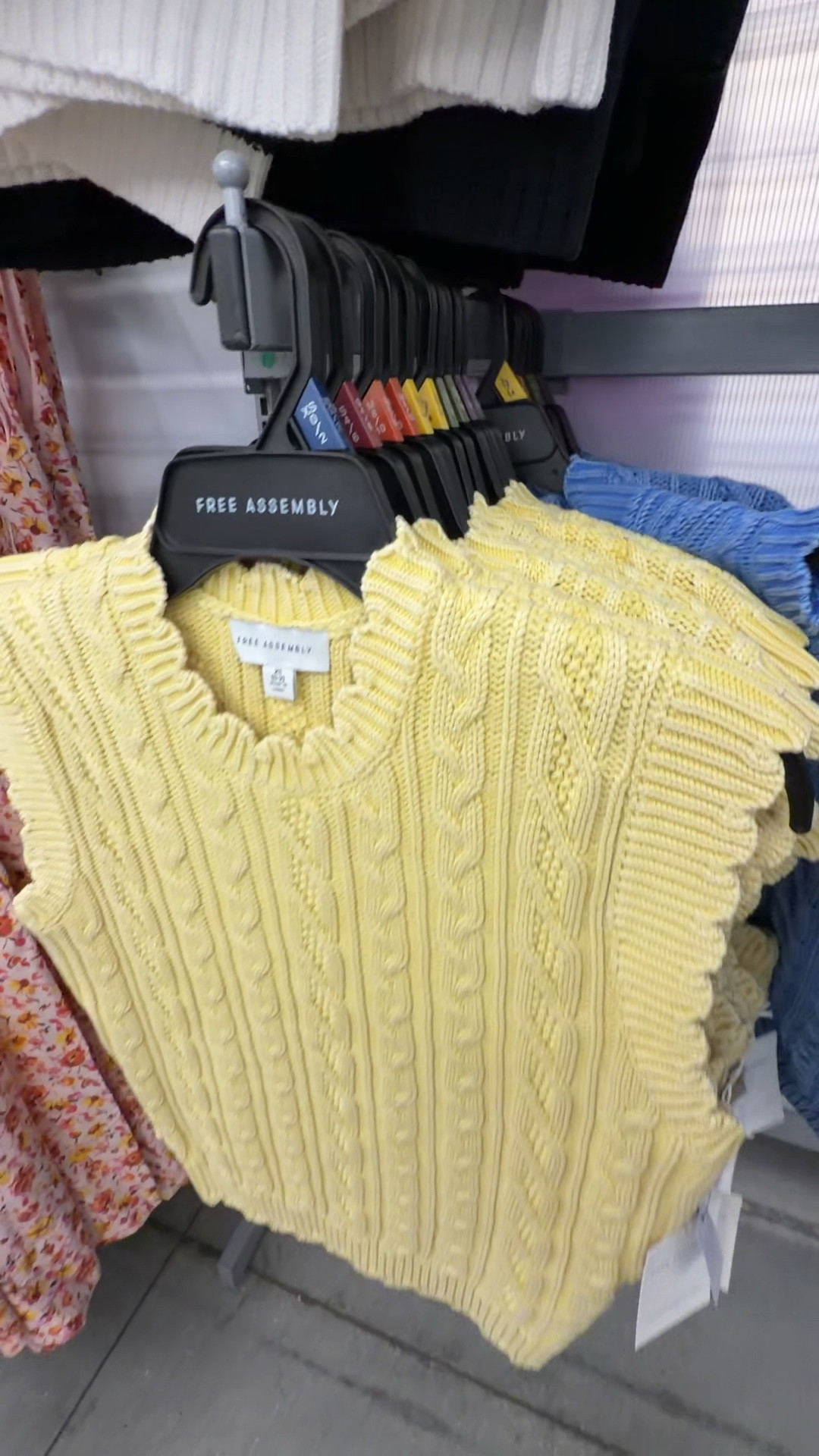 Free assembly cable knit

#LTKootd #LTKOver40 #LTKPetite