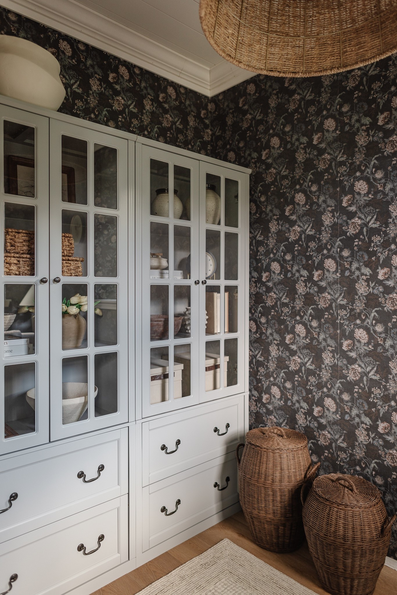 My office cabinets are on MAJOR sale!!!!!! Almost 60% off! Linked everything I could below. 

Office, cabinet, wallpaper, McGee and Co, studio, McGee, Wayfair, @Wayfair, @mcgeeandco, bookshelf, basket, rug, shelf decor, home decor, fall, autumn, shelfie

#LTKHome #LTKSaleAlert #LTKSeasonal