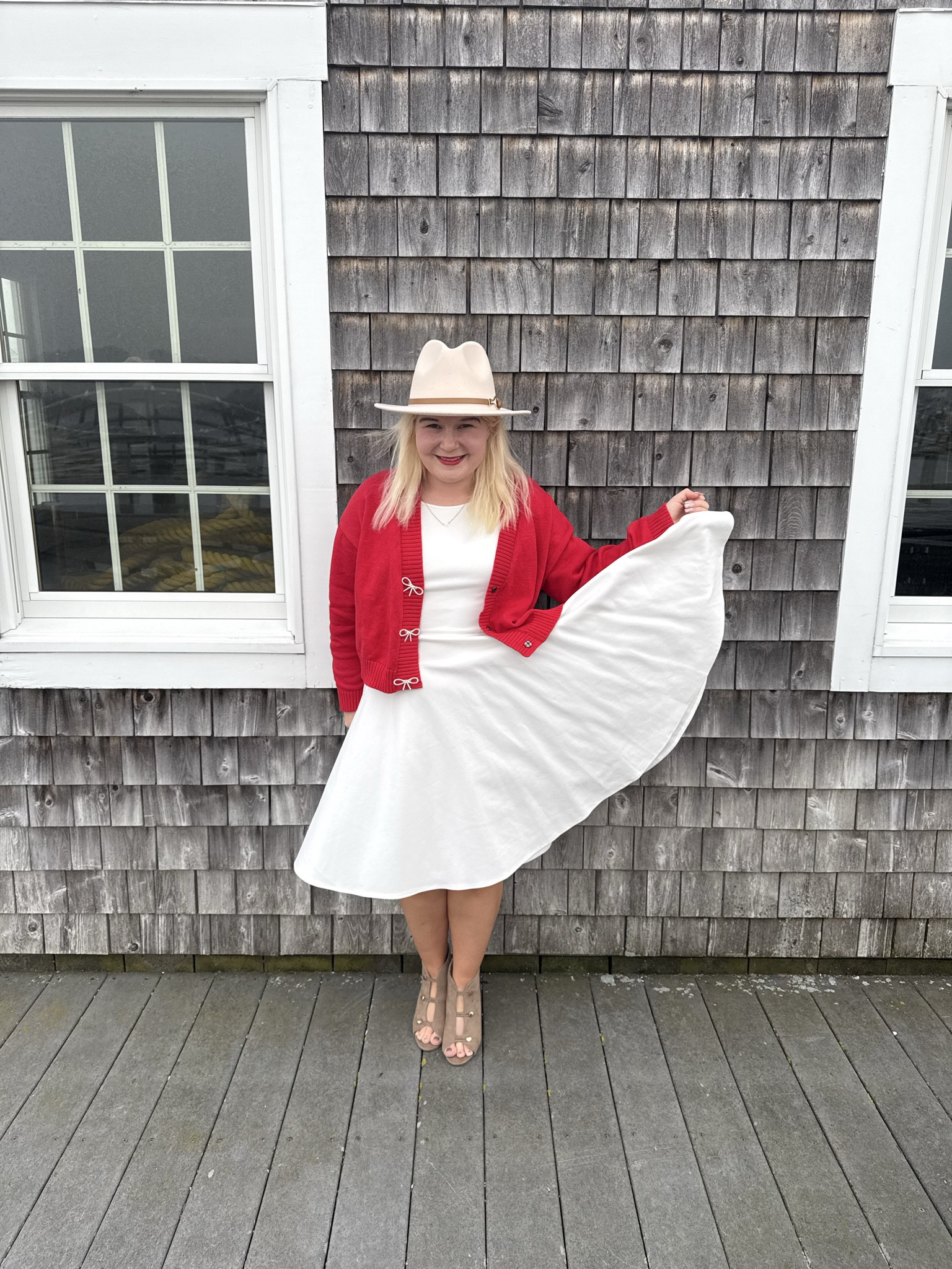 Looking for a Valentine’s Day look? I have you covered. This is such an easy look that also reuses pieces from Christmas. A white skater dress and this red sweater. 

#LTKValentine #LTKPetite #LTKootd
