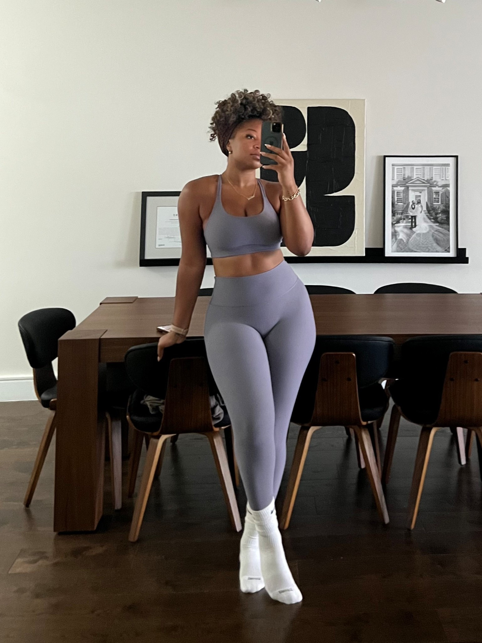 Workout set of the day. SO SOFT. Medium top and large bottom!! 