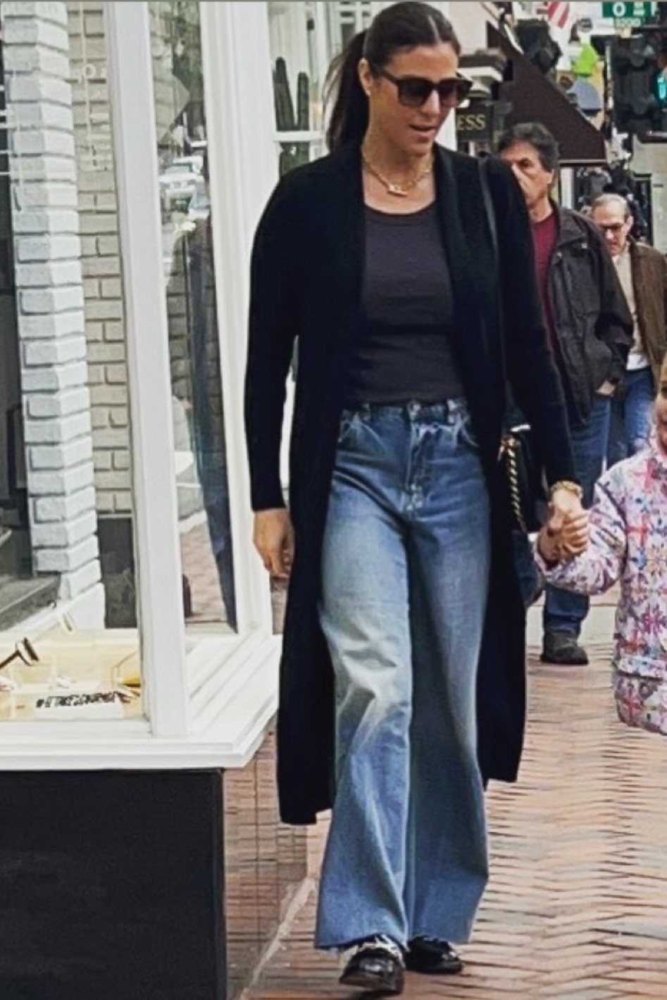 Easiest Fall look! Wide leg denim, duster sweater , great tank and a loafer 🖤

#LTKBacktoSchool #LTKFind

#LTKSeasonal