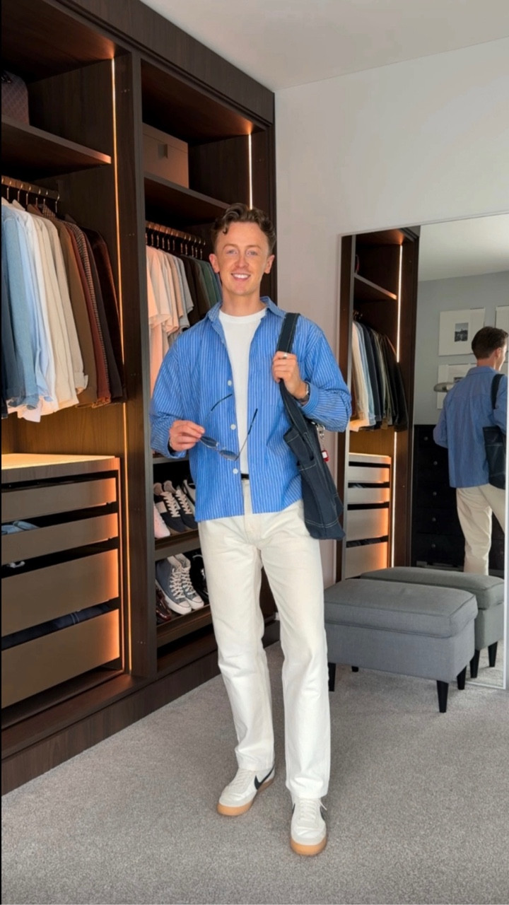 Always ready ☕️
Outfit details : 
Shirt @cottonon_uk (via @asos) 
T-shirt @pullandbear 
Jeans @octobre_editions 
Trainers @nike 
Fragrance @armanibeauty @23theagency 
Sunglasses @guess @tracepublicity 
Hairspray @lorealparis 

#menswear #asseenonme #mensfashion #irishfashion #ukfashion #casualmenswear #cottonon 
Tote @asos_man