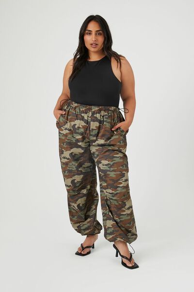 Plus Size Camo Cargo Pants | Forever 21 (US)