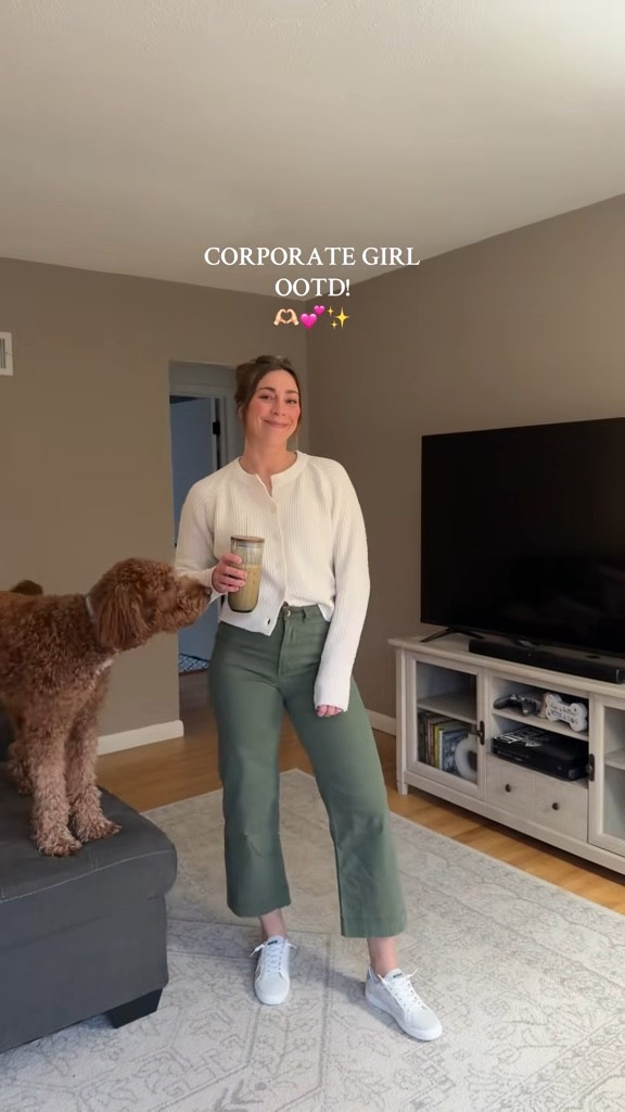 The comfiest outfit for work! Sized down one size in the pants! 

Work outfit | corporate outfit | work pants | corporate style | business casual | old navy | Target 

#LTKWorkwear #LTKFindsUnder50