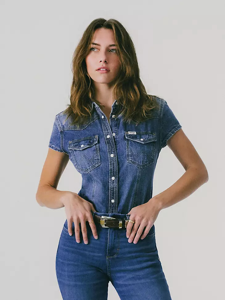 Women's Shrunken Denim Shirt | Wrangler