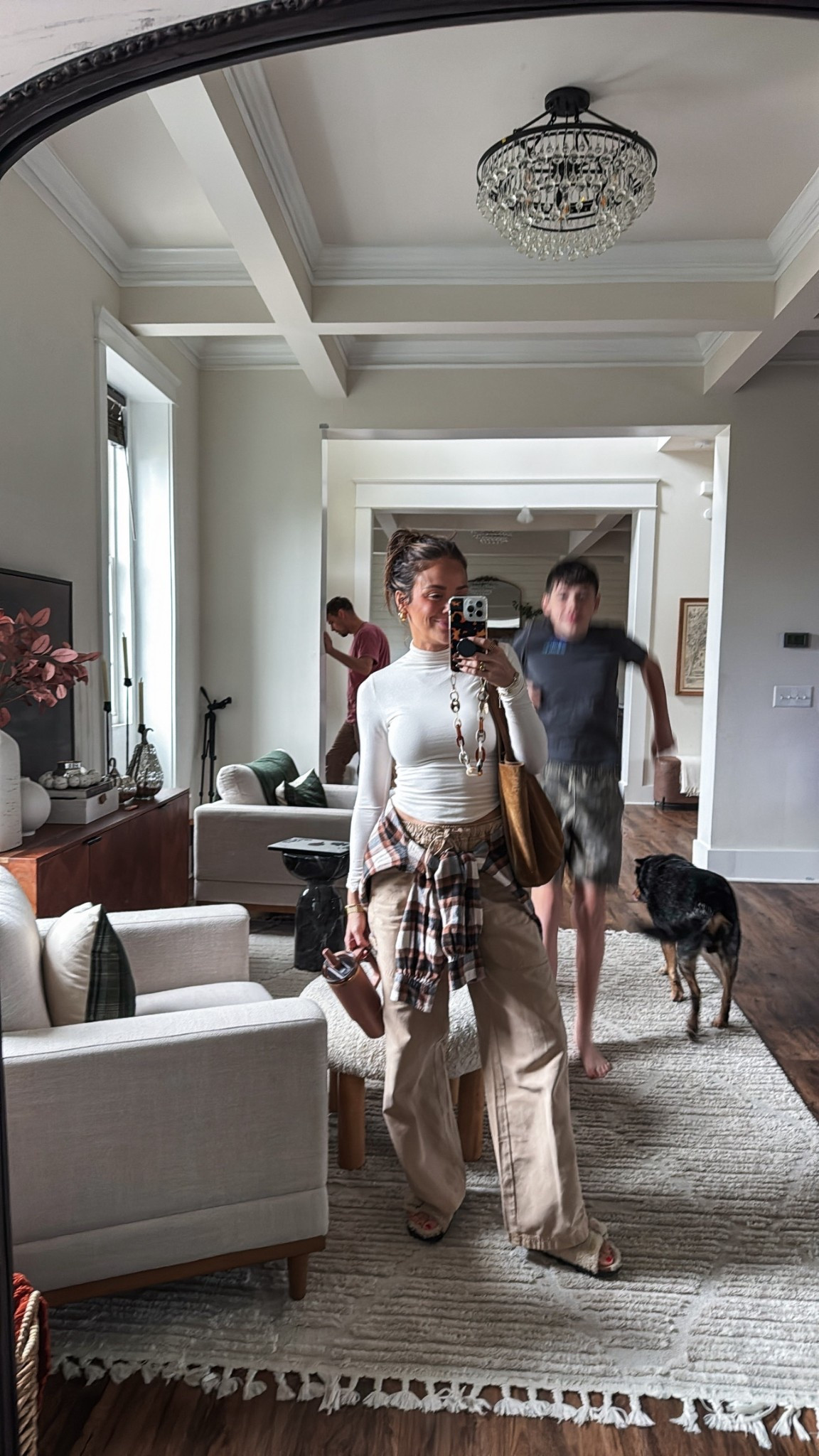 Fall casual outfit! In S top XS pants XS flannel 

#LTKStyleTip #LTKFindsUnder100 #LTKFindsUnder50