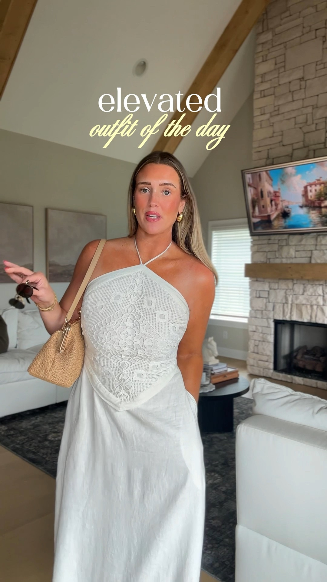 5’10” | size 8 
Wearing a medium in the dress (tts)