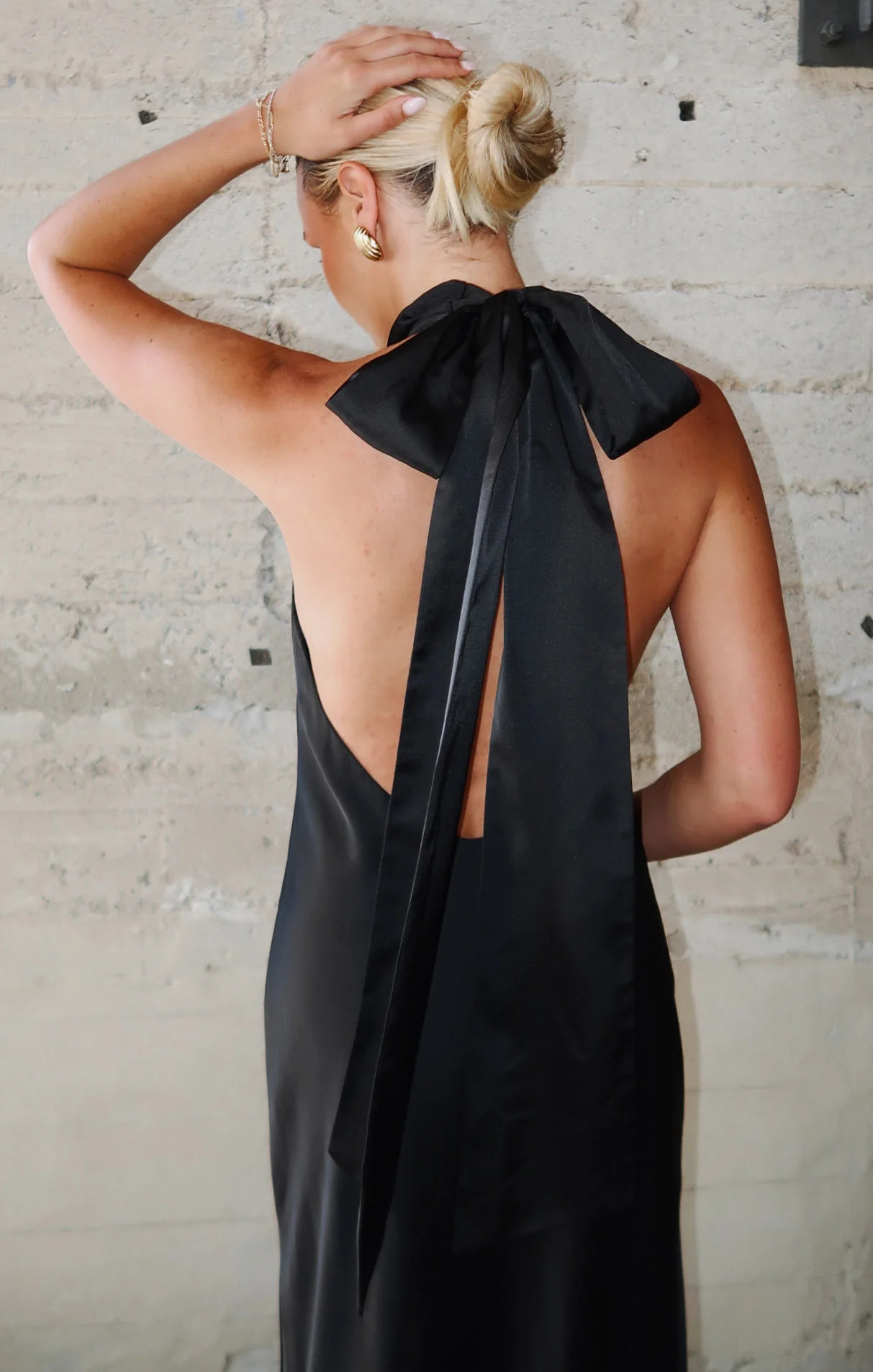 Lisa Maxi Dress
    
      
      
        $198
        









      
      
             4.7 ... | Show Me Your Mumu