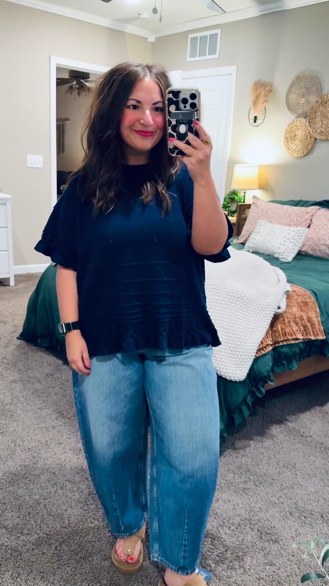 Easy everyday look 🤍
This short sleeve navy sweater is one of those pieces that goes with everything  Lightweight, comfy, and such a good staple for transitioning seasons. 

sandals: fit true to size // wearing a 5
jeans: fit true to size // wearing a 14 regular
sweater tee: fits true to size // wearing an XL 

 

#LTKootd #LTKMidsize #LTKWorkwear