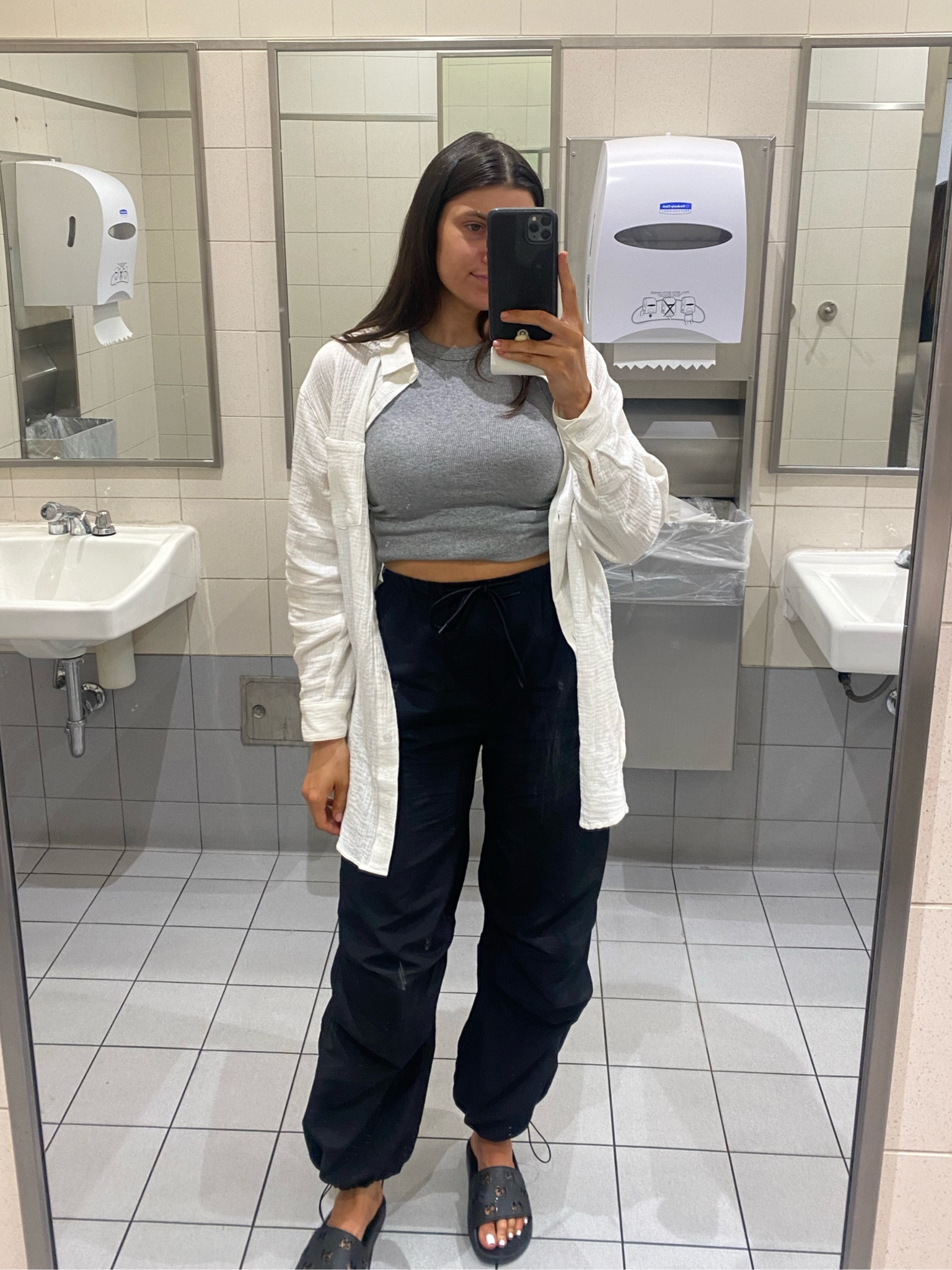 Yesterdays airplane outfit 
Travel outfit, travel fit

#LTKsalealert #LTKunder50 #LTKstyletip