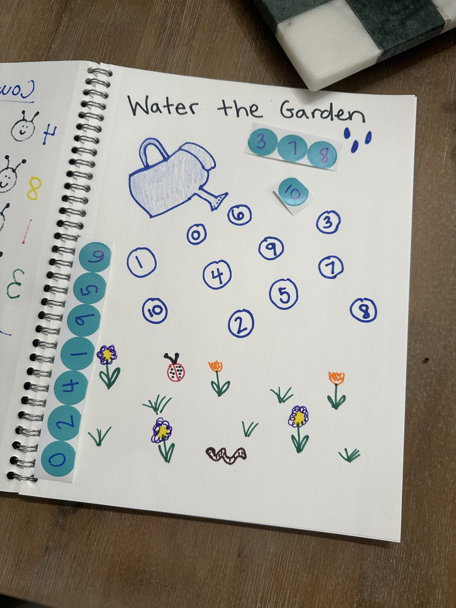 Toddler mom // toddler learning // Amazon find // toddler activities // learning journal 