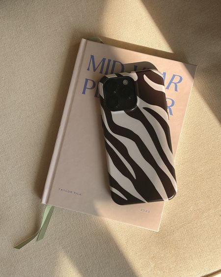 zebra phone case in matte 🦓