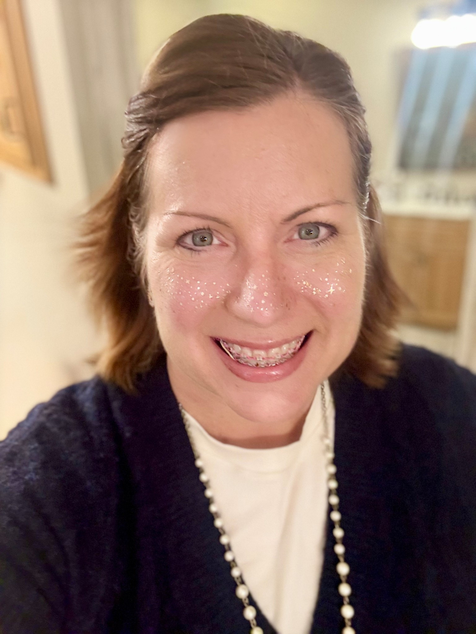 I loved wearing the gold Fazit eye speckles glitter to see Taylor Swift’s Release of the Life of a Showgirl!!! They have so many fun colors and styles ✨

My husband asked why I was wearing  glitter. I said I’m going to see Taylor Swift🤣🤣🤣

#LTKBeauty #LTKOver40 #LTKFindsUnder50