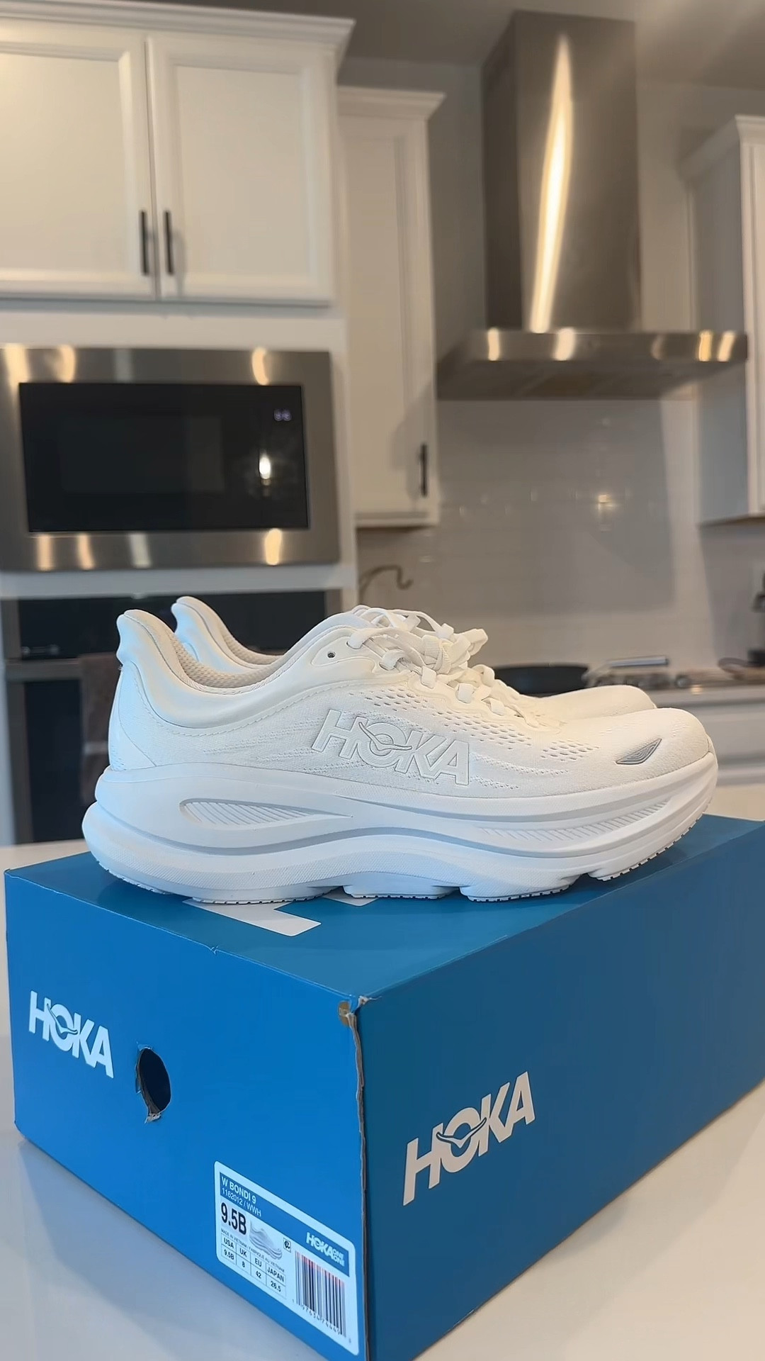 The perfect pair of white running shoes 👟 

#LTKActive