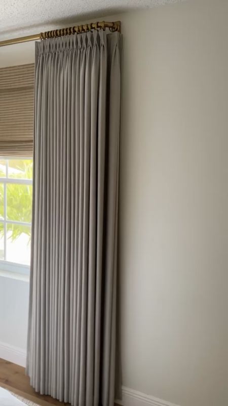 Curtain rings and rods: neutral bedroom decor 

#bedroomdecor #bedroomideas #bedroom #homedecor #homehacks


#LTKhome #LTKVideo #LTKsalealert