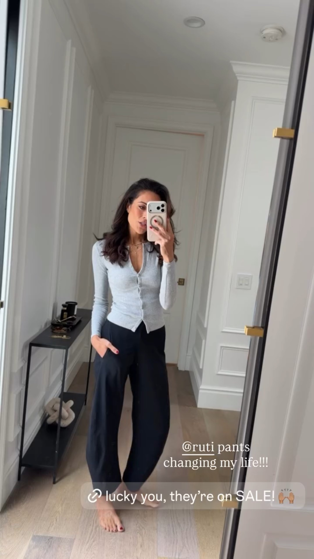 In love with these pants! So comfortable and can be dressed up or down! Bonus they are on sale! 
Code TAKE20 for Electric Picks
Aurate LUCYSWHIMS

Pants size 0 
Top XS runs a little snug 


Comfortable, style, pants, versatile 



#LTKOver40 #LTKootd #LTKSaleAlert