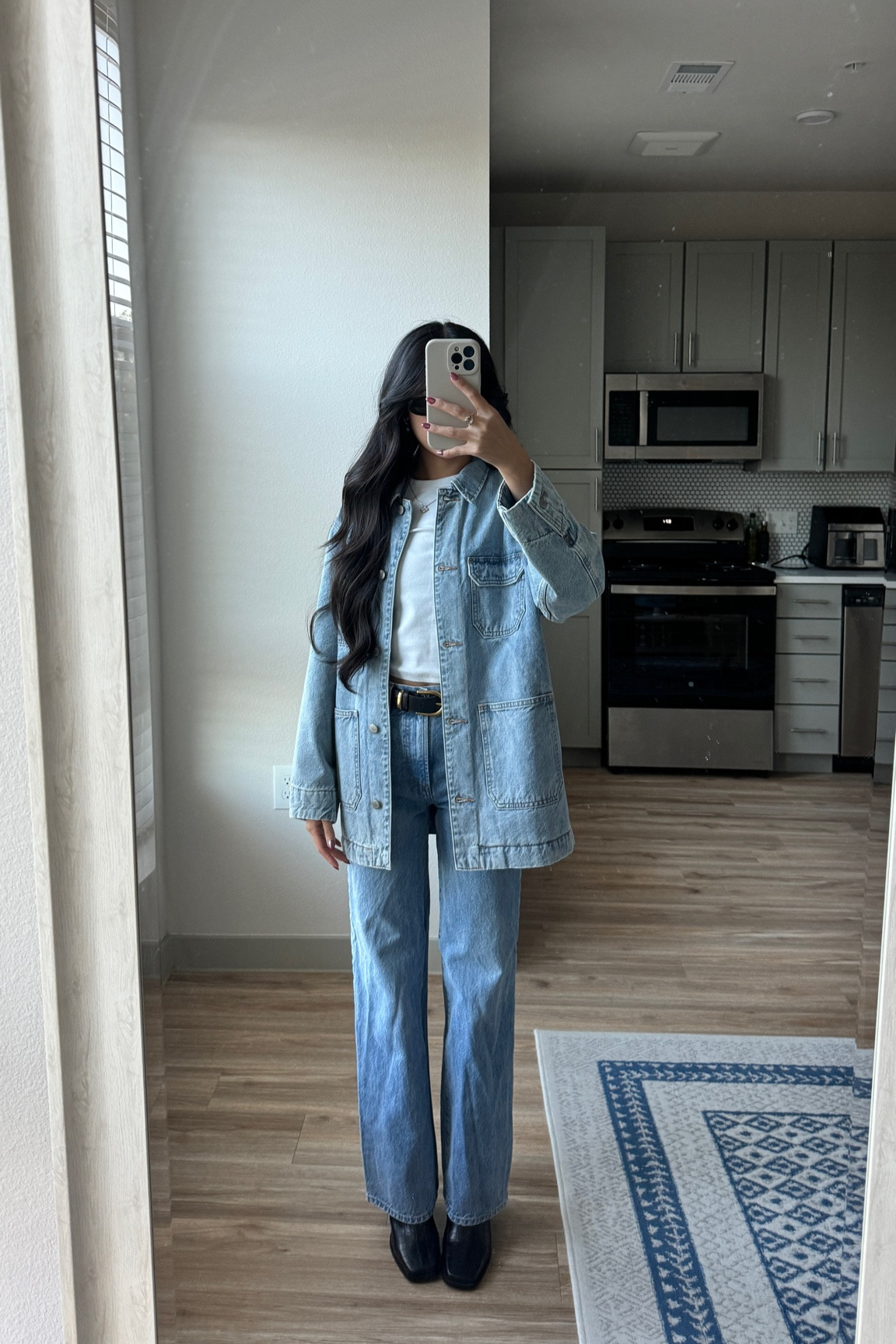 canadian tuxedo 🤵🏻‍♀️

#LTKGiftGuide #LTKStyleTip #LTKSeasonal