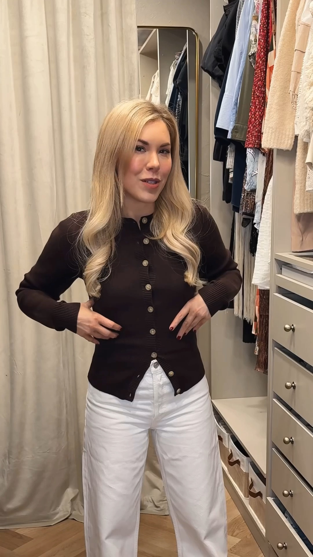 Perfect going into spring outfit 
White jeans
Agolde jeans 
Suede flats 

#LTKdayinmylife #LTKSeasonal #LTKootd