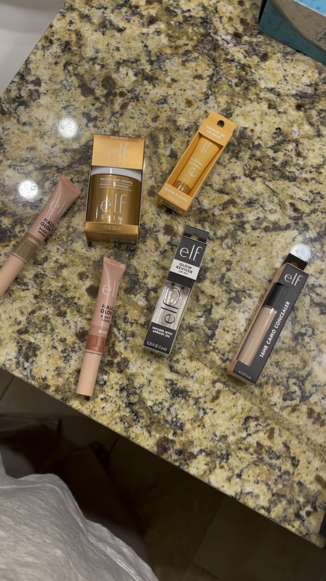 Beauty, elf cosmetics, bronze drops, lip oil

#LTKxelfCosmetics #LTKBeauty #LTKVideo