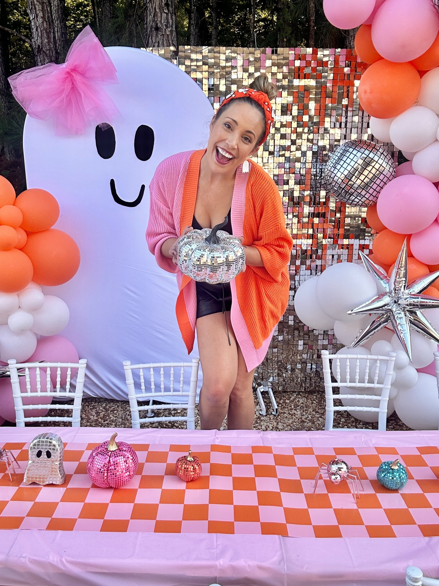 Spooky era Halloween party! 
Welcome to the Scaras Tour!
You what you made me BOO! 

#LTKHoliday #LTKSeasonal #LTKHalloween