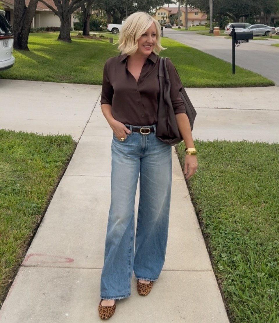 Heading out to dinner with the family & some friends. Once again I reached for my favorite AG jeans. I can’t help it, they’re so good! I swear I wear them 2-3x a week😳And when I’m not sure what to wear, a silk button up blouse is always my go to. I have this one in several colors. I added a pop of interest to an otherwise simple look with my favorite leopard Mary Jane’s. 


#LTKOver40 #LTKStyleTip #LTKPetite