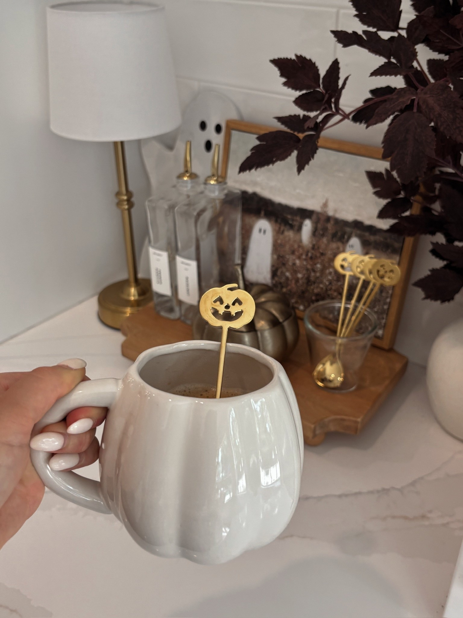 Coffee bar refresh for Halloween🤎👏🏼





Home, kitchen, pumpkin, jack o lantern, mug, seasonal, festive, neutral, sidneymarieduke

#LTKHome #LTKSeasonal